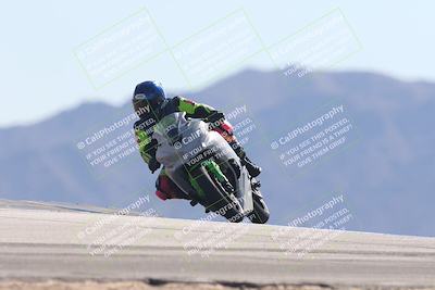 media/Oct-30-2025-Racers Edge (Thu) [[dabbdaf680]]/3-B Group/Session 4 Turn 9/